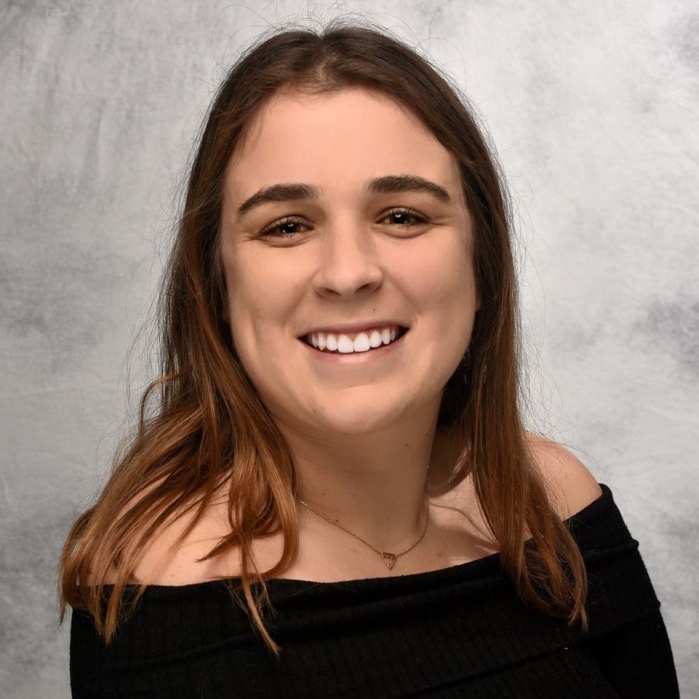 Meet your Posher, Alyssa